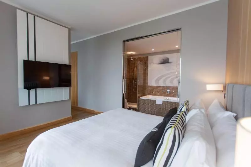 سوئیت با تخت بزرگ, Sopot Marriott Resort & Spa