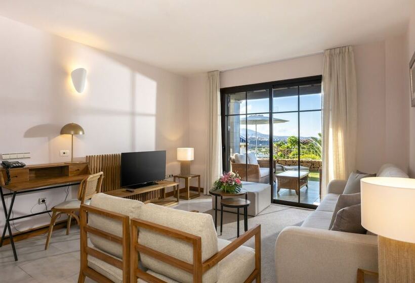Вилла 2 Спальни с Гидромассажем, Suite Villa Maria