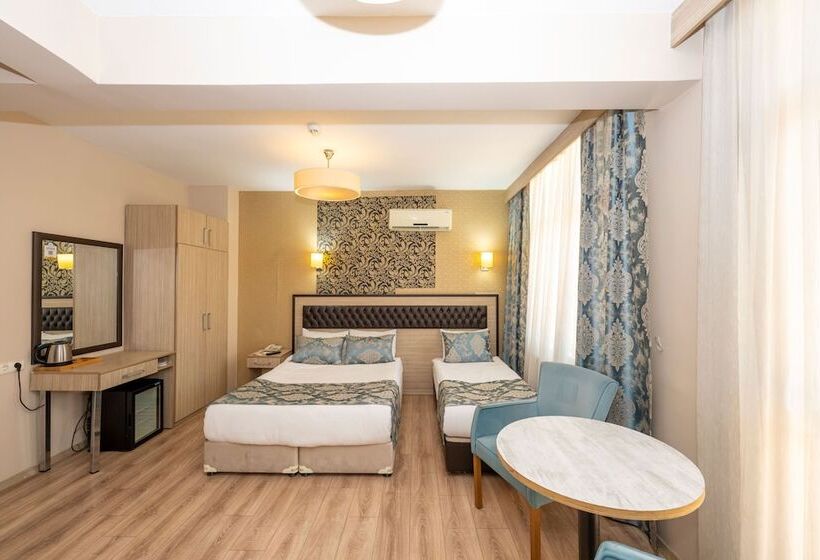 اتاق لوکس سه تخته, Tugra