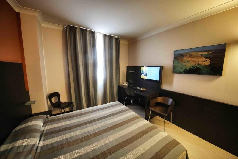 コンフォートルーム, Vercelli Palace