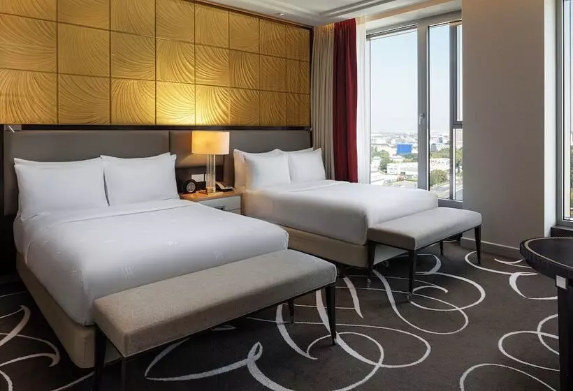 Deluxe Zimmer, Waldorf Astoria Berlin