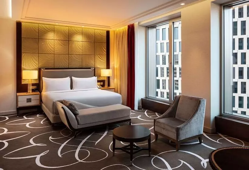 Junior Suite, Waldorf Astoria Berlin