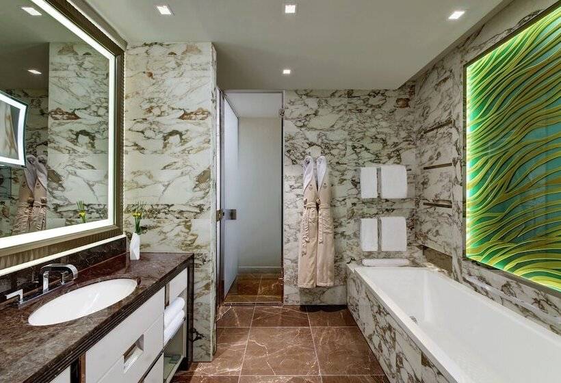 اتاق لوکس با چشمانداز, Waldorf Astoria Berlin