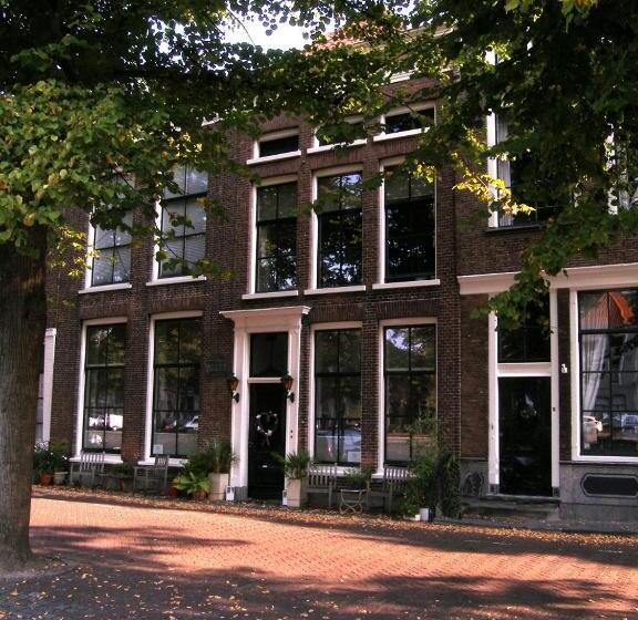 غرفة قياسية, De Oude Haven