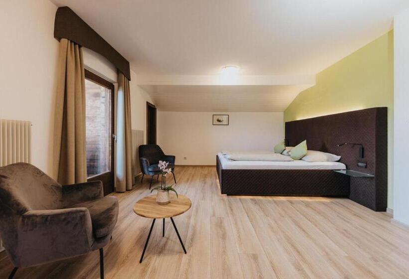 スーペリアールーム, Restaurant Alber