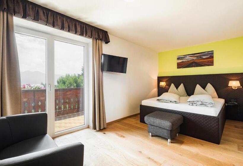 スーペリアールーム, Restaurant Alber