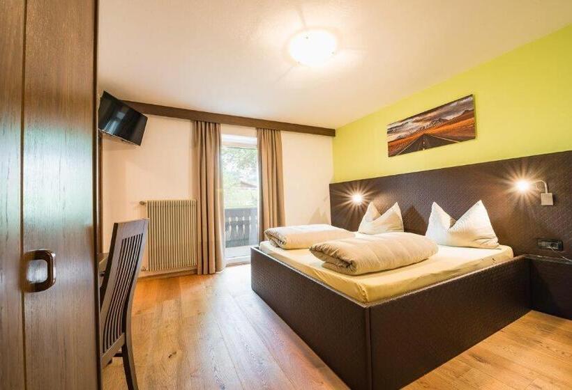 バルコニー付きスタンダードルーム, Restaurant Alber