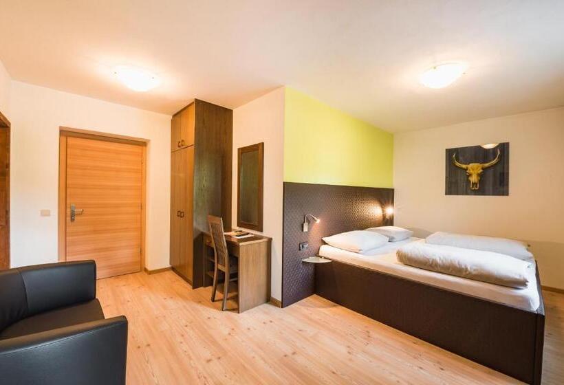 バルコニー付きスタンダードルーム, Restaurant Alber