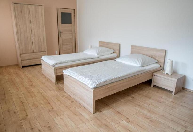 スタンダードトリプルルーム, Penzion Staré Louny