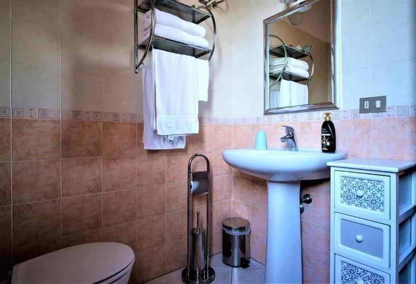 Студия Deluxe, B&b La Mia Oasi