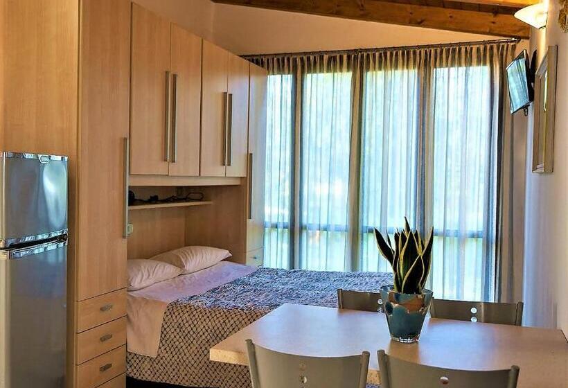 Студия Deluxe, B&b La Mia Oasi