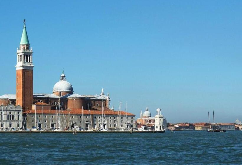 스탠다드 발코니 룸, Villa Roma Holidays