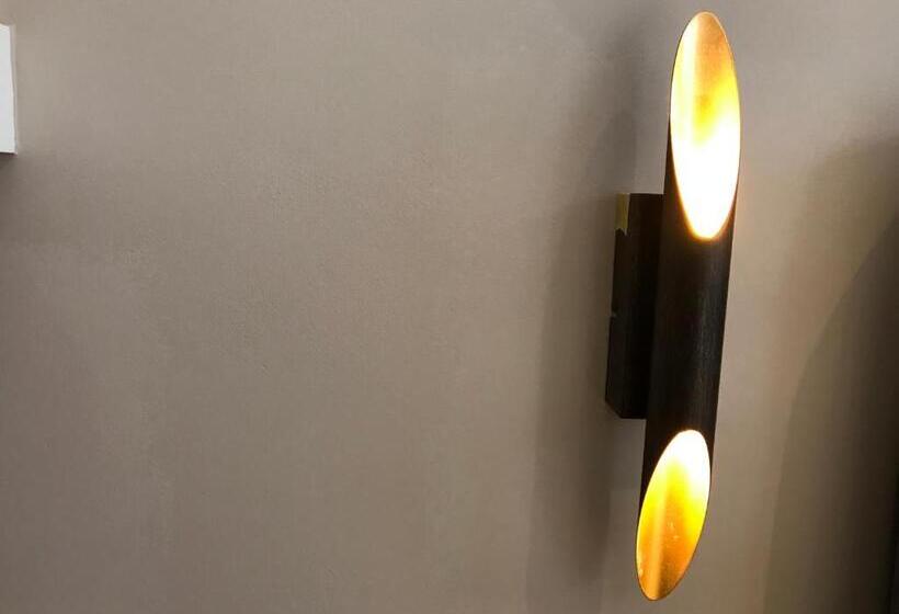 اتاق استاندارد, Rust B&b