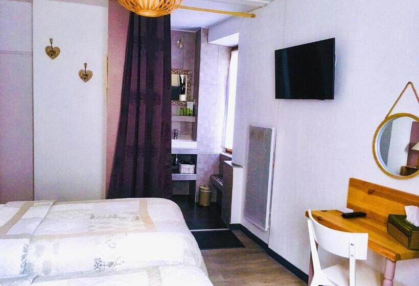 חדר אקונומי, Les Chambres Du Presbytère Du Val