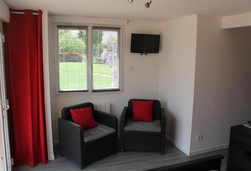 Номер Стандарт, Le Champ De La Ferme