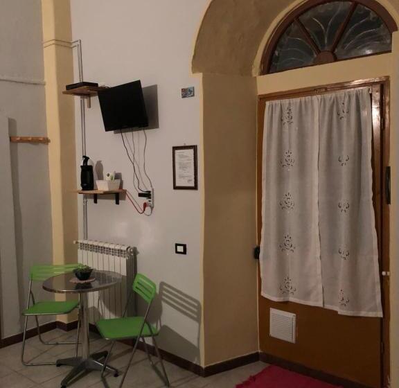 غرفة قياسية, Affittacamere L Acciuga