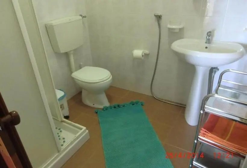 Triple Room Sea View, Case Vacanze C M Windsurf