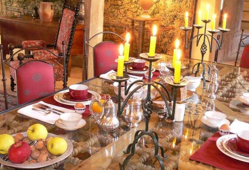 Номер Deluxe, Chateau De Forges