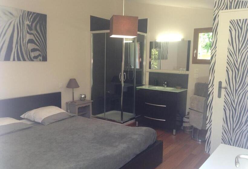 غرفة قياسية, Chez Calou