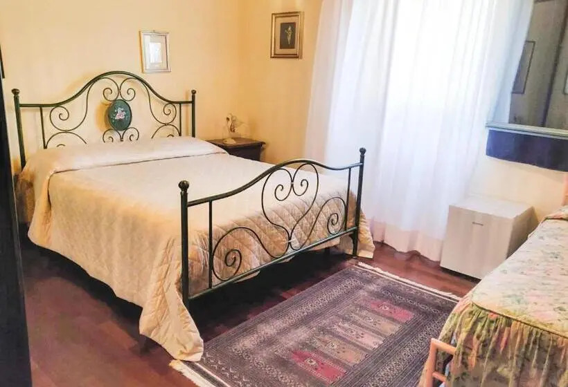 スタンダードルーム, B&b Il Casolare Di Bonci