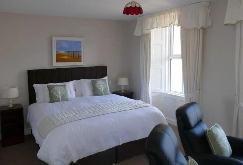 バスタブ付きスタンダードルーム, Avonmore House   Room Only Accommodation