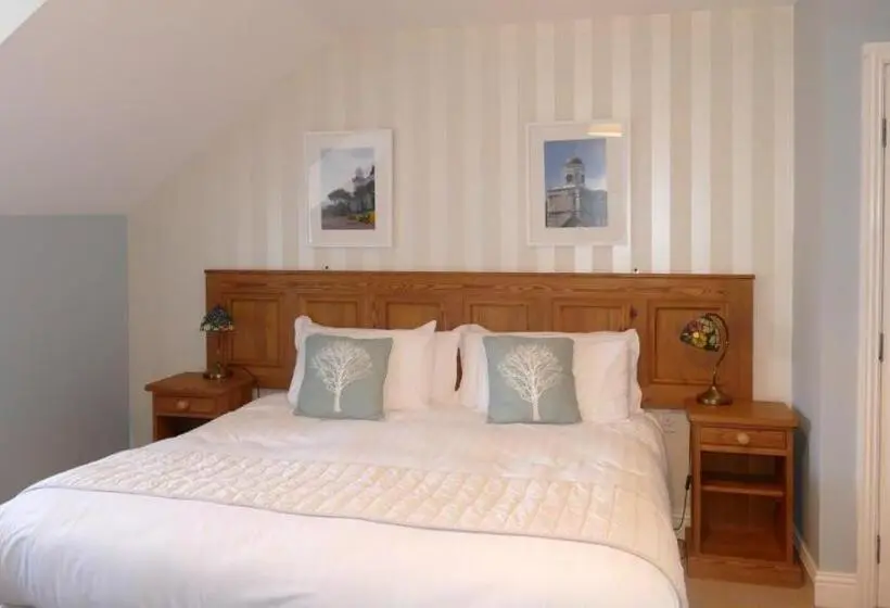 キングサイズベッドのスタンダードルーム, Avonmore House   Room Only Accommodation