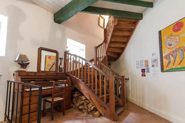 Номер Стандарт, Chez Shona
