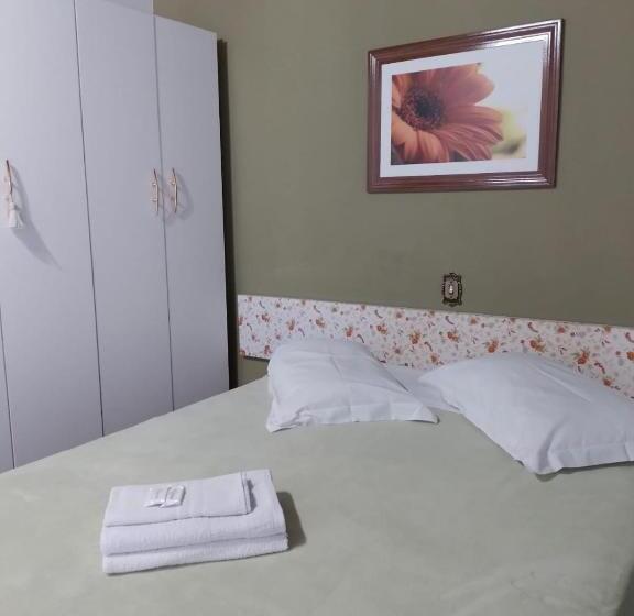 اتاق استاندارد سه نفره, Sonho Da Serra Pousada