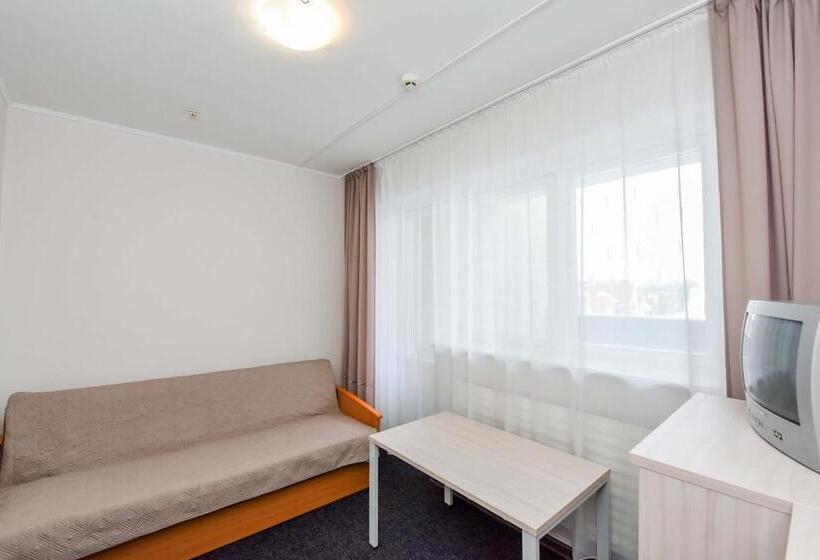 اتاق خانوادگی, Ktu Rest House Politechnika