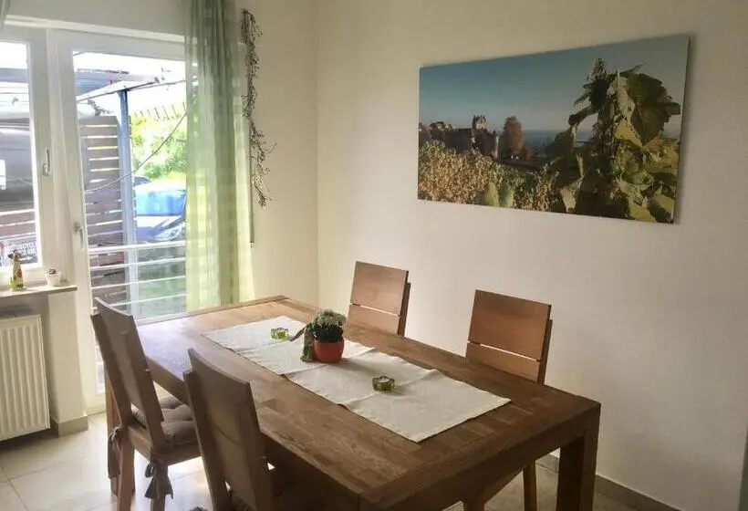 Standard-huone Terassi, Gästehaus Sommertal, Eigener Parkplatz, 800m Zum Bodensee, 300m Zur Altstadt