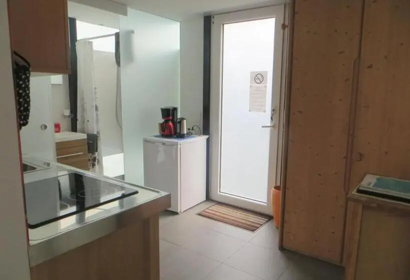 Standard-bungalow, Gästehaus Sommertal, Eigener Parkplatz, 800m Zum Bodensee, 300m Zur Altstadt
