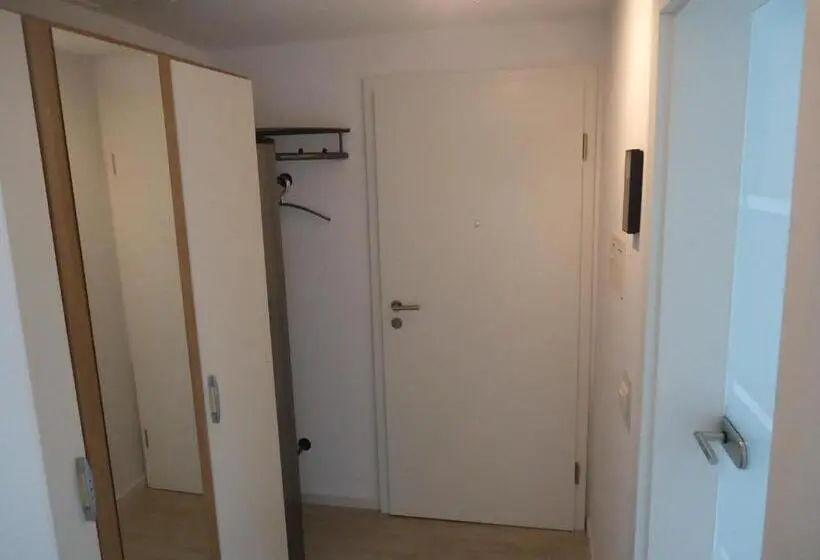 Standard-studio Parveke, Gästehaus Sommertal, Eigener Parkplatz, 800m Zum Bodensee, 300m Zur Altstadt