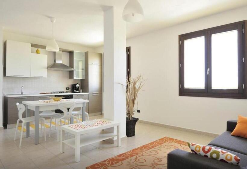 آپارتمان 2 خوابه, La Tortorella Room & Apartment