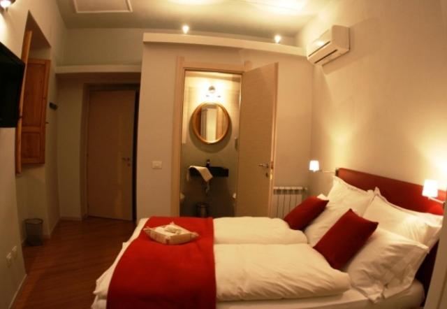 غرفة قياسية, Numero 3