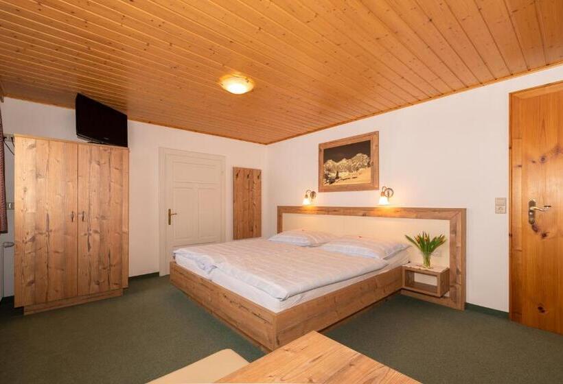 Chambre Familiale, Haslehnerhof