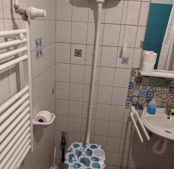 Apartamento 2 Dormitórios, Brindza Vendégház