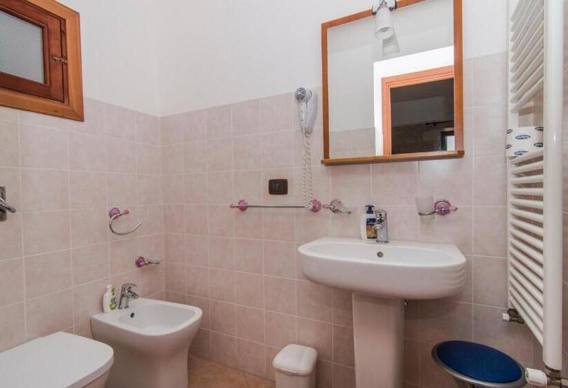 اتاق استاندارد, B&b Il Giardino Dei Mandarini