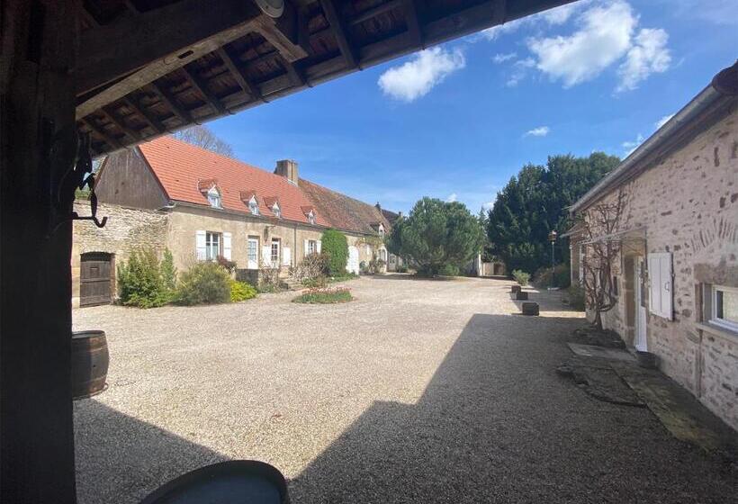 带露台的标准工作室, Domaine Les Bertrands