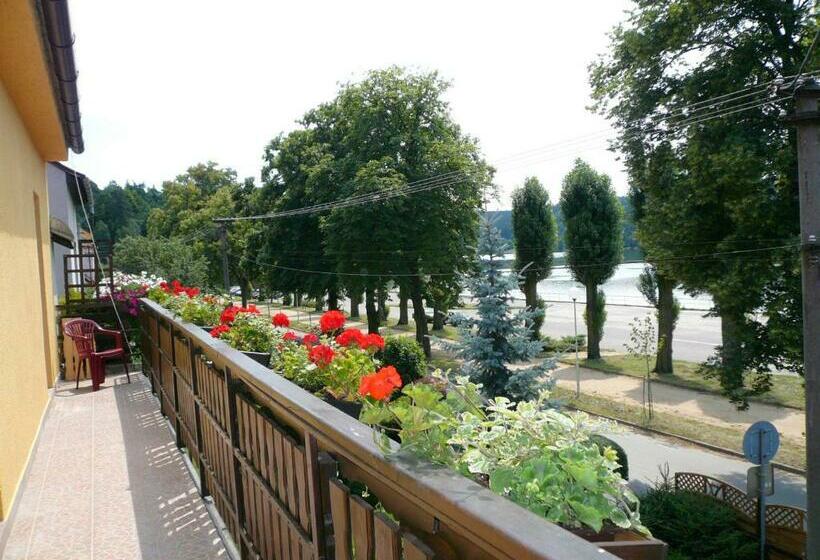 발코니가 있는 2 베드룸 아파트, Apartmány Jedovnice