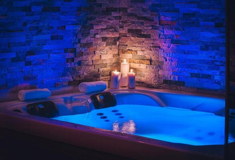 자쿠지 스위트, Apartmány Jedovnice