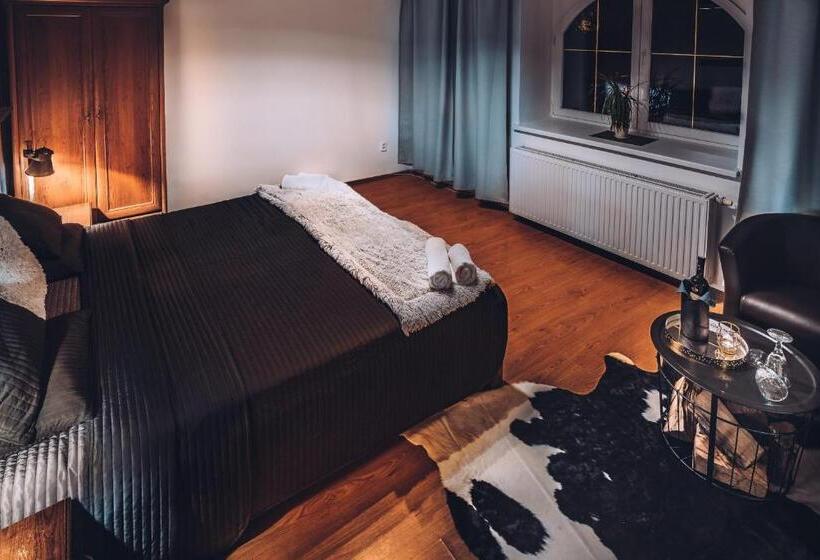 자쿠지 스위트, Apartmány Jedovnice