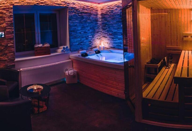 자쿠지 스위트, Apartmány Jedovnice