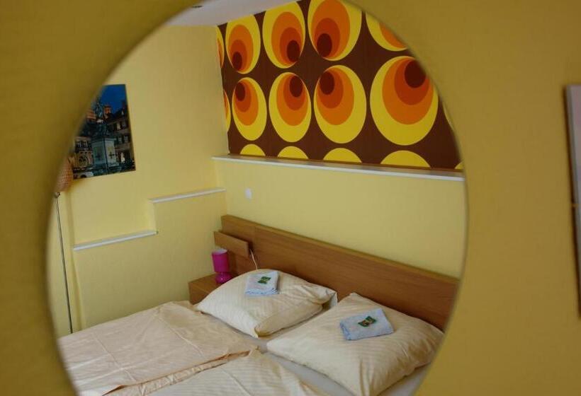 غرفة قياسية, Lotte  The Backpackers