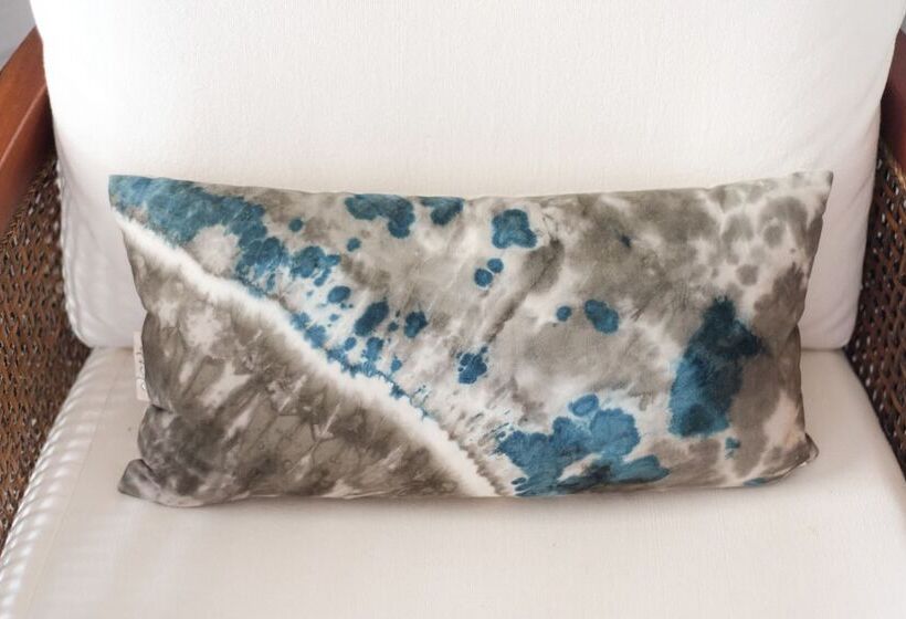 استودیوی سوپریور, Eco Lifestyle & Lodge