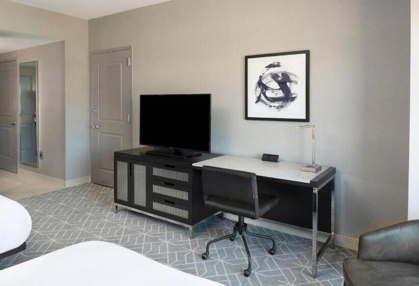 غرفة قياسية, Renaissance Boston Patriot Place