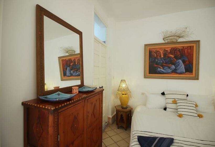 اتاق استاندارد یک نفره, Riad Dar Zayna