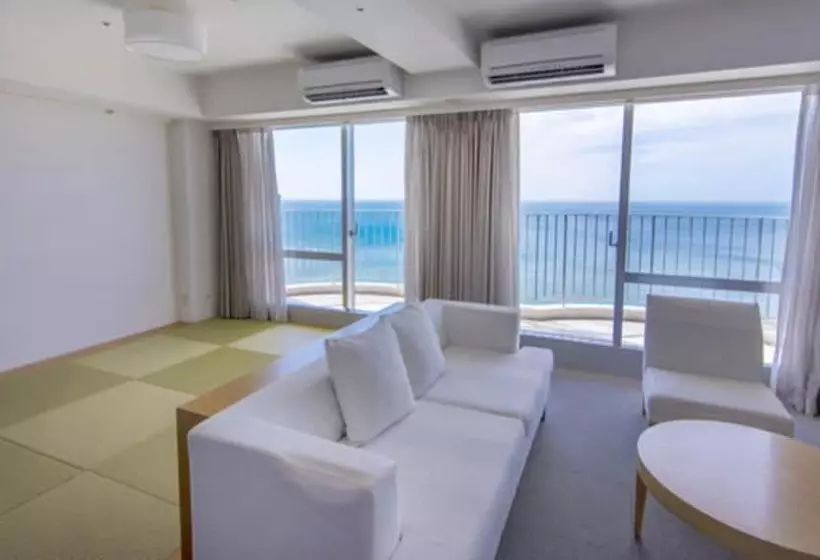 ファミリールーム, The Beach Tower Okinawa