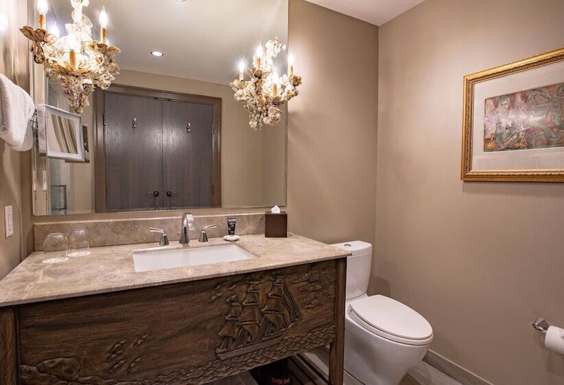 חדר סטנדרט שתי מיטות זוגיות, The Bohemian Hotel Savannah Riverfront, Autograph Collection