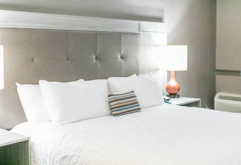 스탠다드 룸 더블 침대 2개, The Ridges Resort On Lake Chatuge