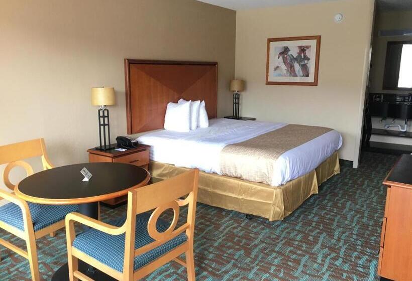 غرفة قياسية سرير كينج, Travelodge By Wyndham Harriman